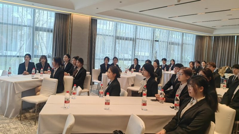 亲子游的行程安排和安全性是家长们最关心的问题。以下是一些考察要点：